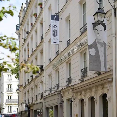 Western Littéraire Arthur Rimbaud Hotel 4*