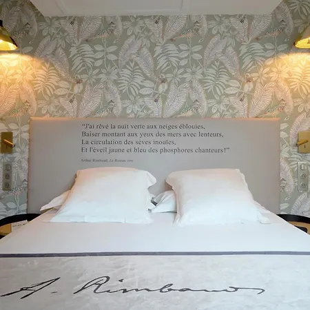 Western Littéraire Arthur Rimbaud Hotel