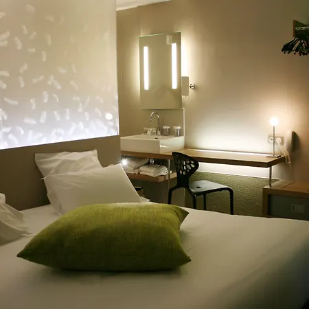 Litteraire Arthur Rimbaud, Bw Signature Collection מלון