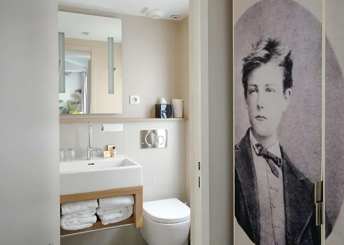 Hotel Litteraire Arthur Rimbaud, Bw Signature Collection Paris