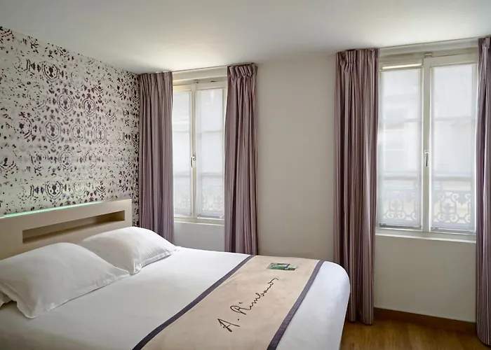 Litteraire Arthur Rimbaud, Bw Signature Collection 4* Paris