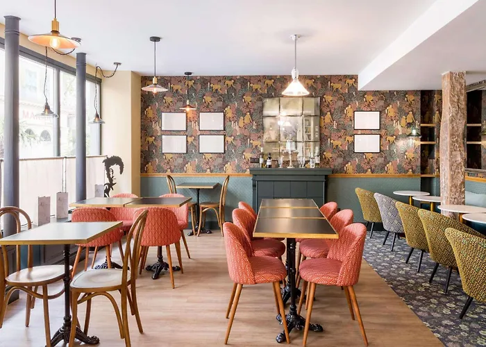 Hotel Litteraire Arthur Rimbaud, Bw Signature Collection 4*