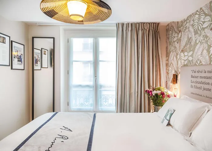 Hotel Litteraire Arthur Rimbaud, Bw Signature Collection