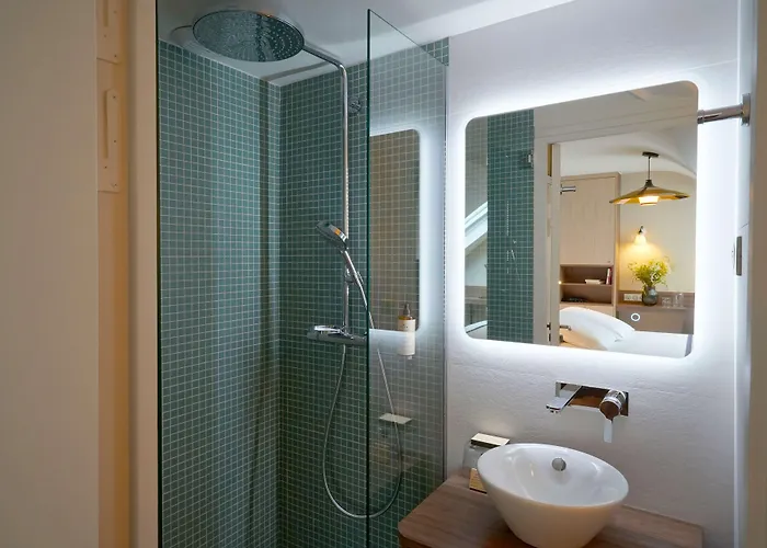 Hotel Litteraire Arthur Rimbaud, Bw Signature Collection Paris