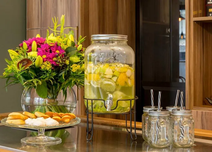 Litteraire Arthur Rimbaud, Bw Signature Collection Hotel