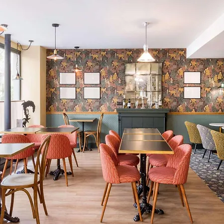 Hotel Western Littéraire Arthur Rimbaud 4*